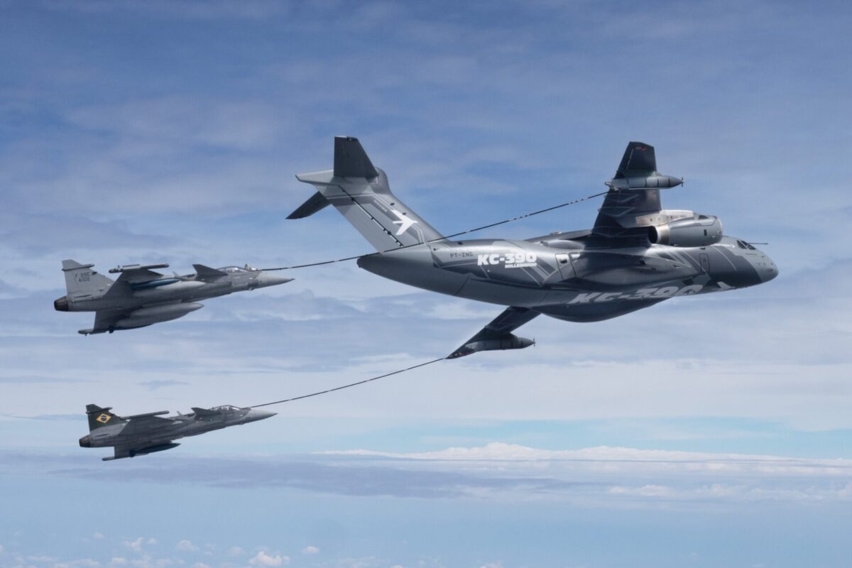 KC-390 and Gripen aerial refueling
