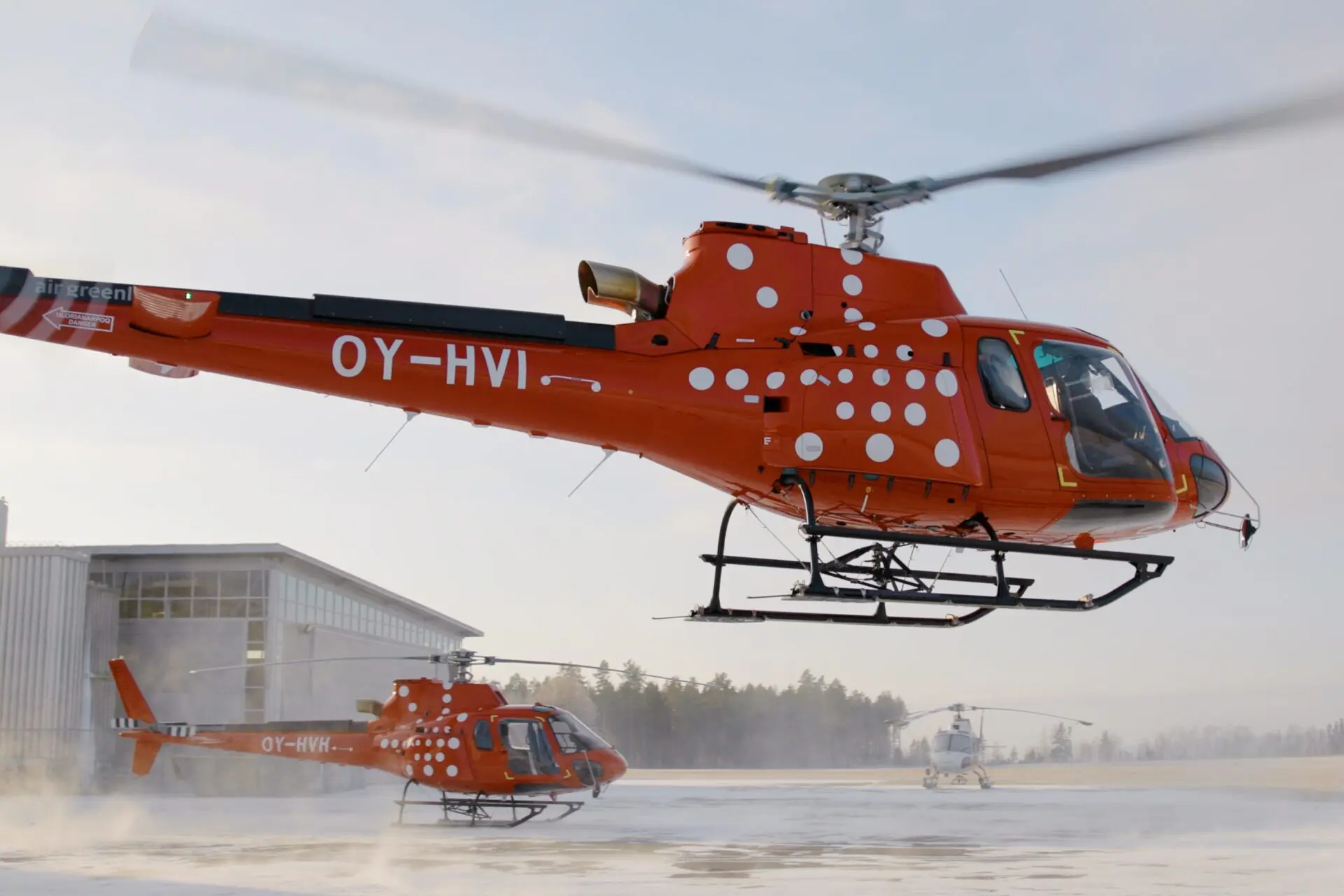 Østnes Helicopters H125 helicopters