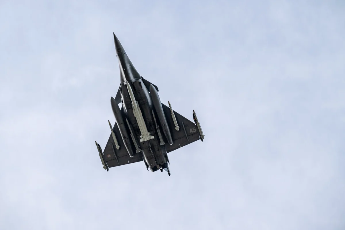 French Rafale M carrying a Air sol moyenne portée amélioré rénové ASMPA R nuclear missile French Rafale M carrying a Air sol moyenne portée amélioré rénové ASMPA R nuclear missile