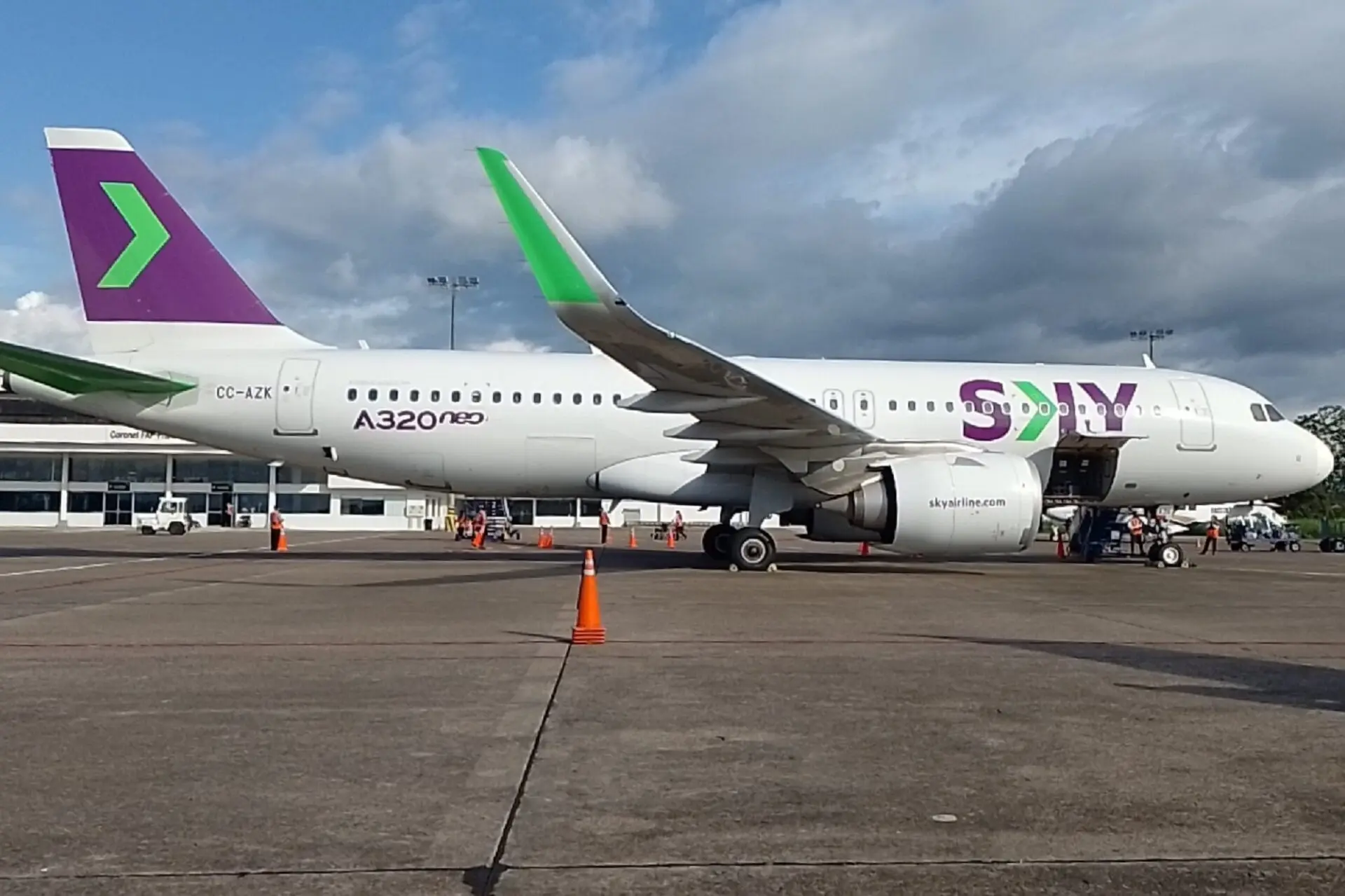 SKY Airline A320neo
