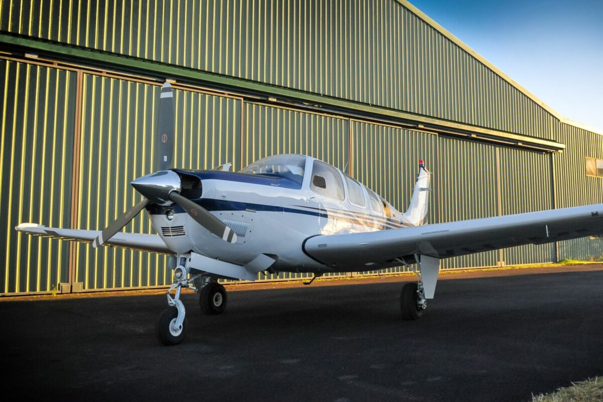 plane 6015893x2 plane-6015893x2