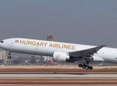 AerCap delivers first Boeing 777-300ERSF to Fly Met