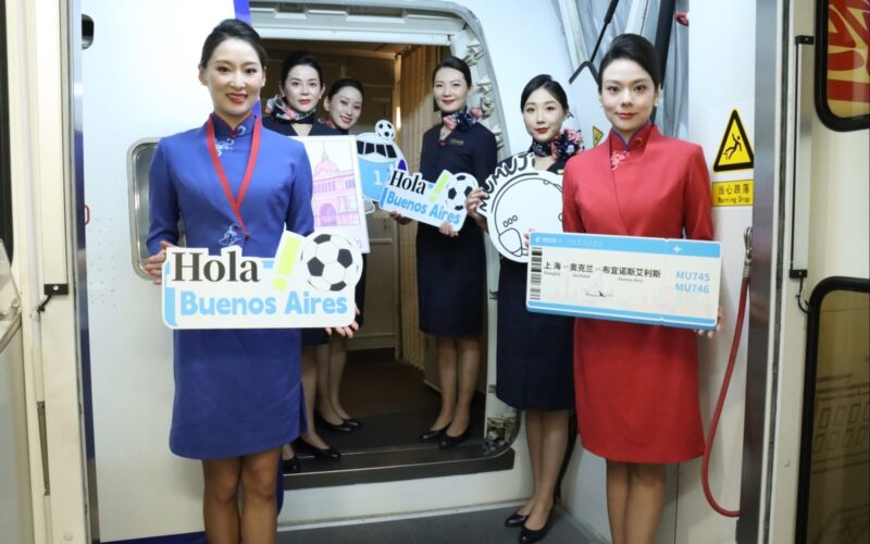 China Eastern Airlines Boeing 777-39P(ER) 3