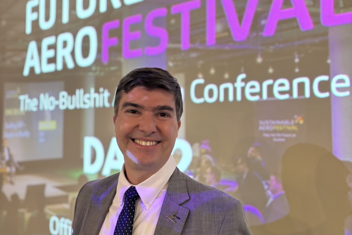 Daniel Moczydlower Daniel Moczydlower Embraer X