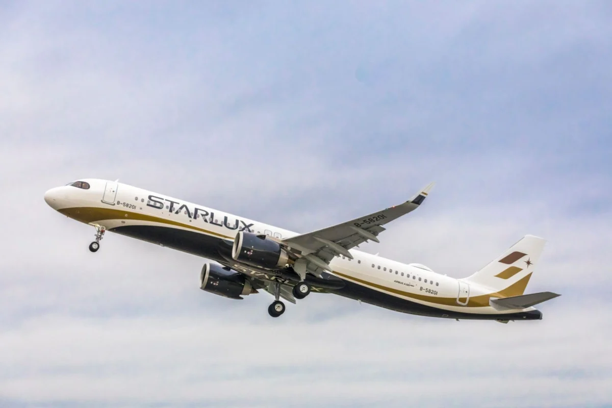 STARLUX A321 STARLUX A321