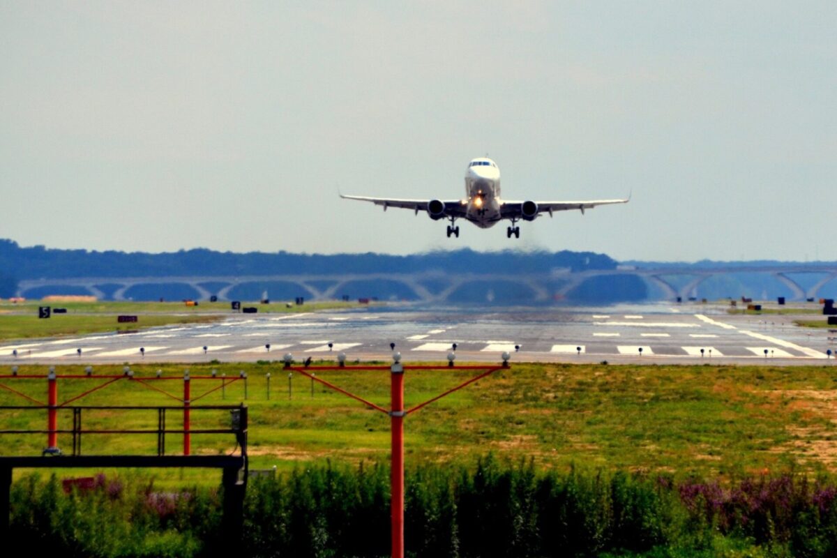 Aircraft takeoff