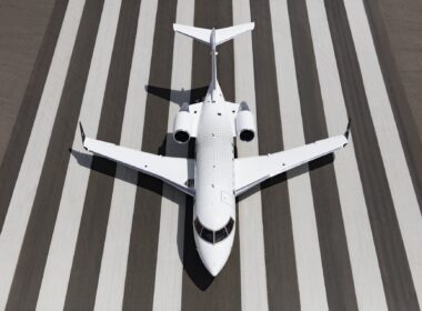 Bombardier Challenger 650
