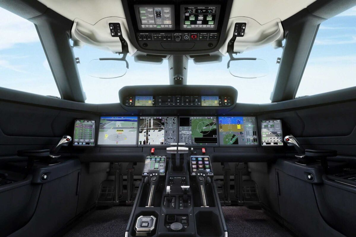 cockpit_LaunchAd1_v01r02;v_g700_flightdeck_mkt_001_v02r01