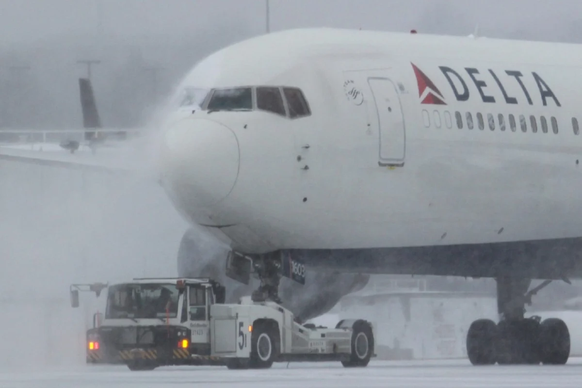 Delta Air Lines Delta Air Lines