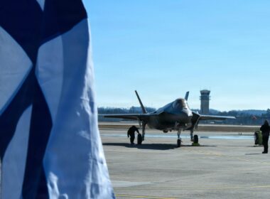 First Finnish Air Force F-35A Lightning II arrives at Ebbing Air National Guard Base