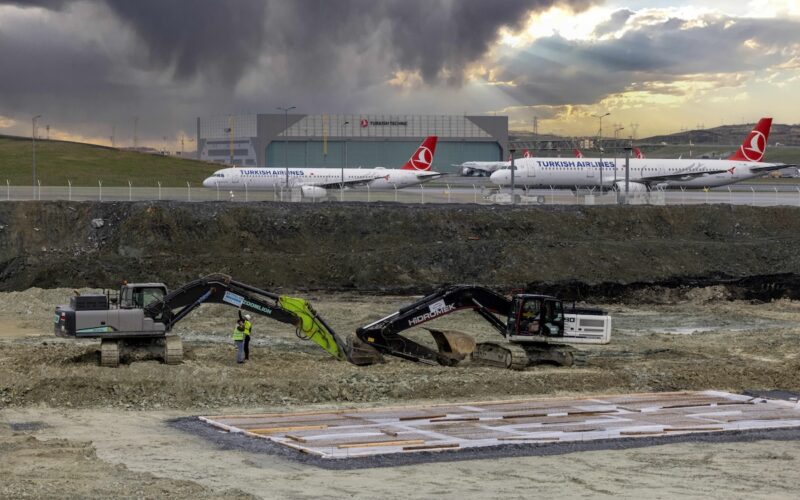 Havacilik Yatirimlari Temel Atma Toreni 06