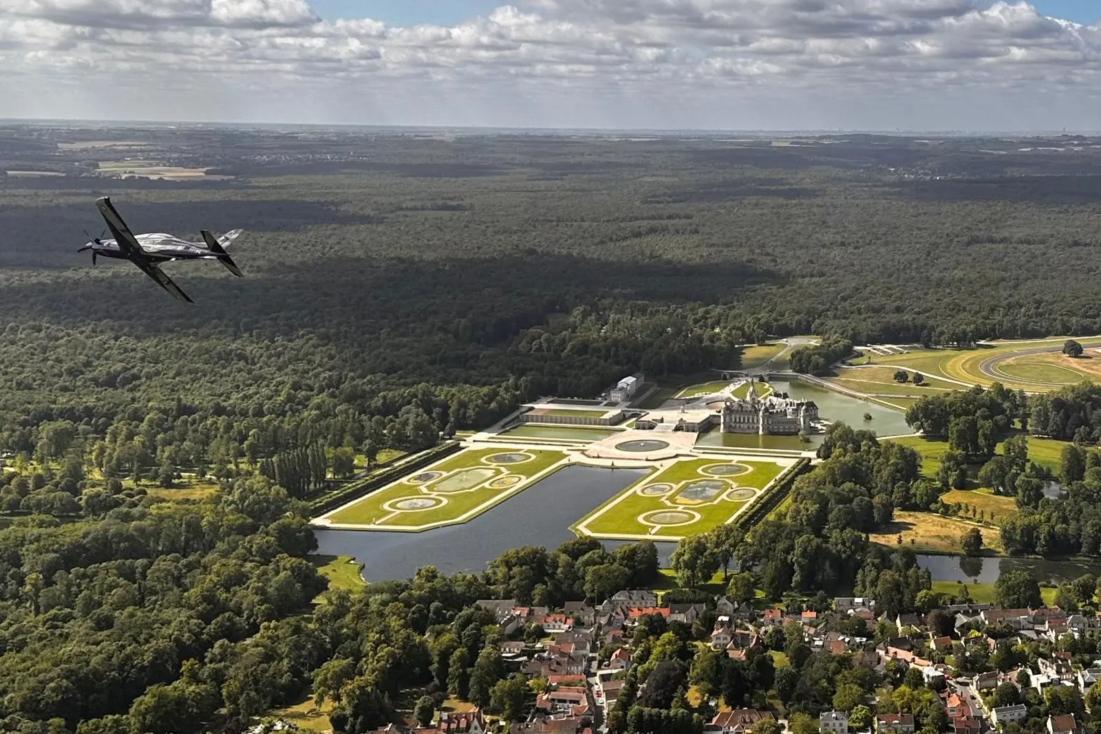 Pilatus PC 21 being used as visual surveillance aircraft