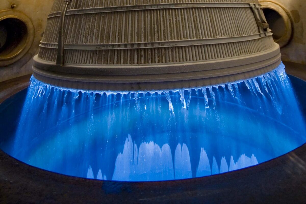 RL 10 engine Aerojet Rocketdynes RL 10 rocket engine