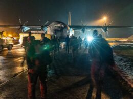 Soldiers board the Danish Defences Hercules aircraft and fly to Greenland