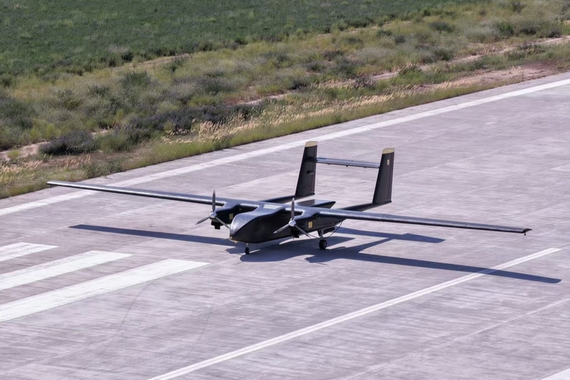 China completes maiden flight of first domestically developed UAV: video