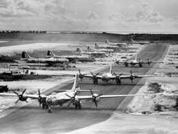Tinian_Northern-Mariana-Islands-USAF-B-29s-West_Field_1945_US-Air-Force-photo