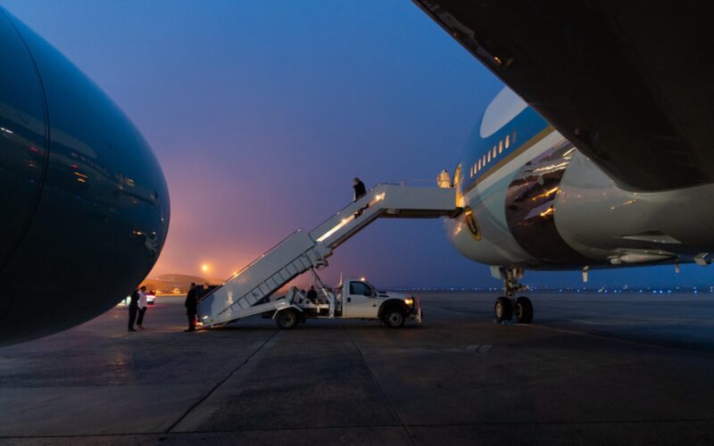 Trump deplaning from Air Force One