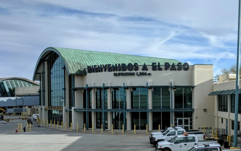 Bienvenidos_a_El_Paso