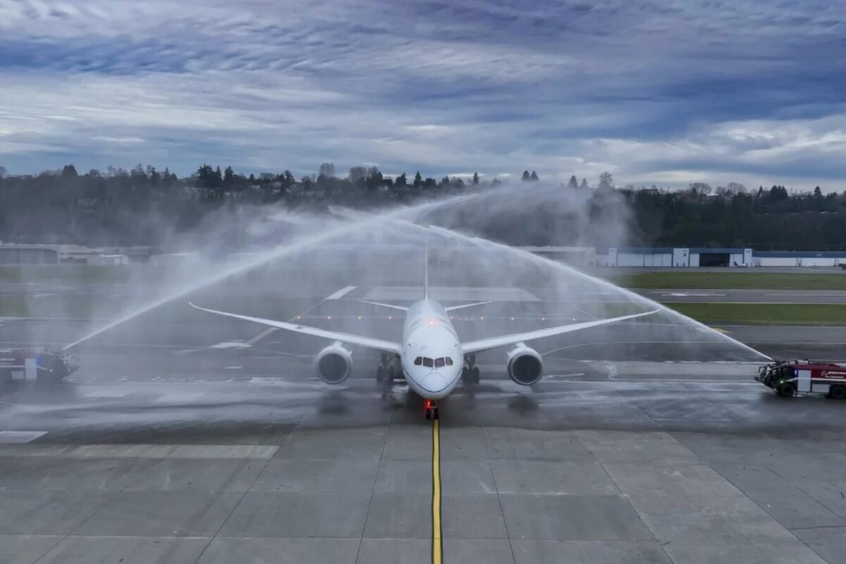 Boeing 787 8 ZA004 test aircraft