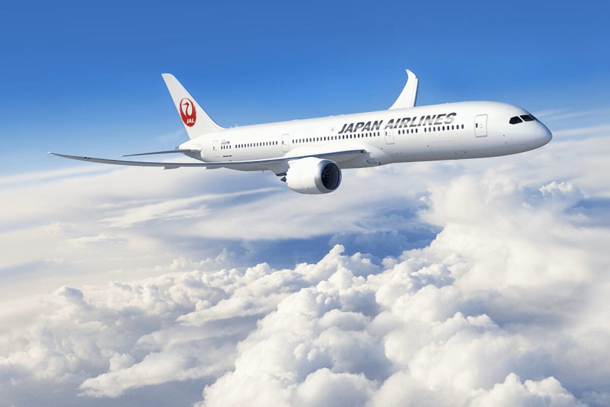 JAL Boeing 787