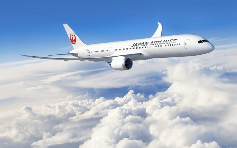 JAL Boeing 787