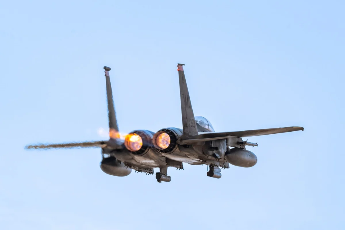 A US Air Force F 15E Strike Eagle aircraft in Kuwait A US Air Force F 15E Strike Eagle aircraft in Kuwait