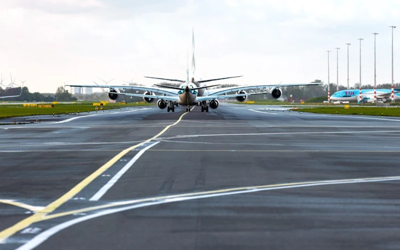Amsterdam Schiphol Airport AMSAmsterdam Schiphol Airport AMS