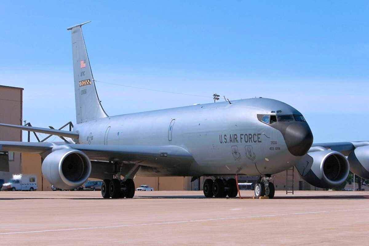 Boeing KC 135R BN Stratotanker