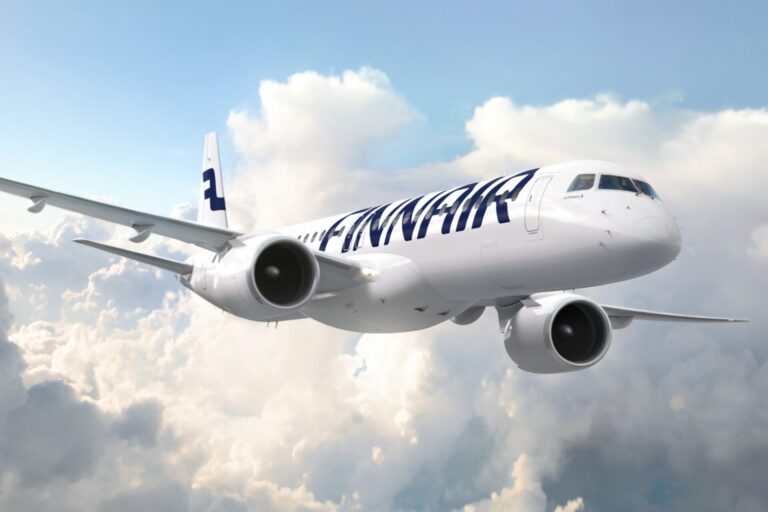Finnair Embraer E195 E2