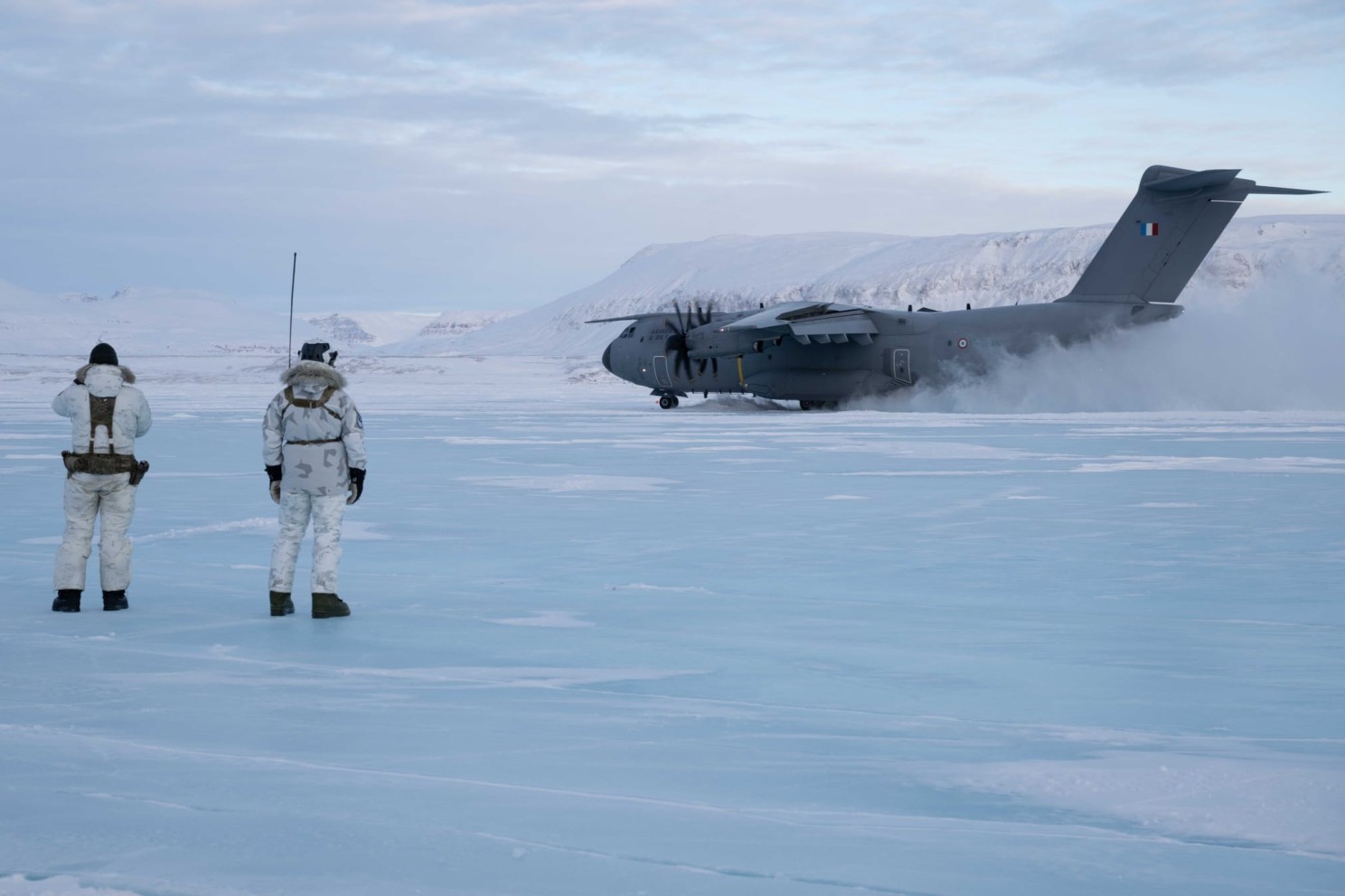French A400M makes first-ever landing on Arctic sea ice in Greenland