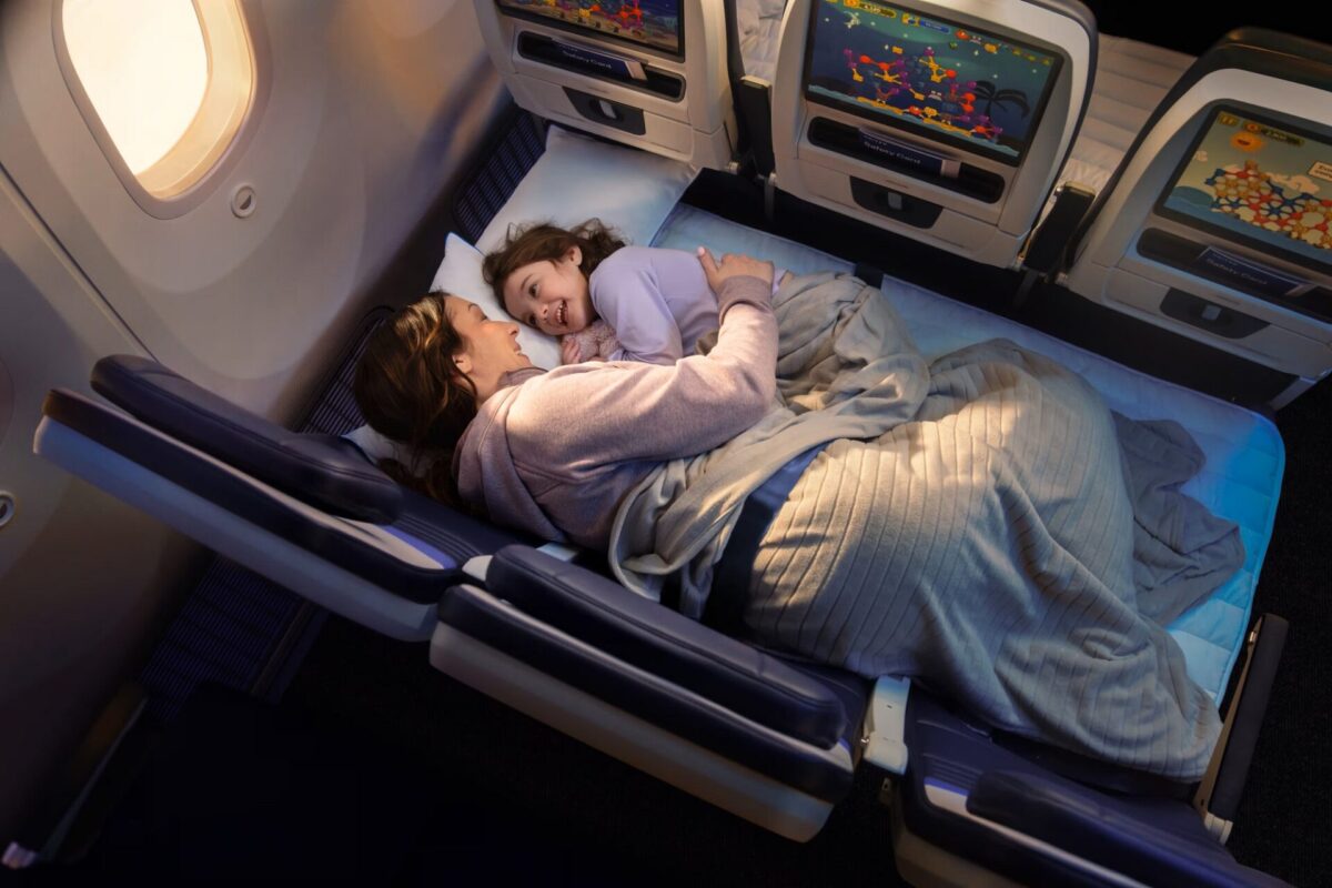 United Airlines Relax Row