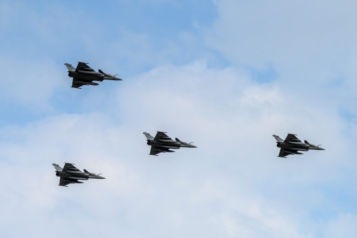 4 French Air Force Rafale B fighters