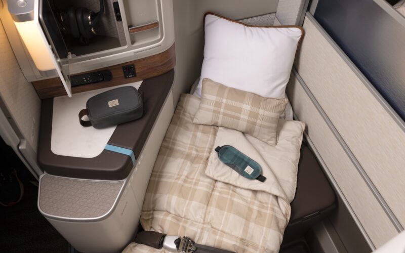 Alaska-Airlines-International-Business-Class-5