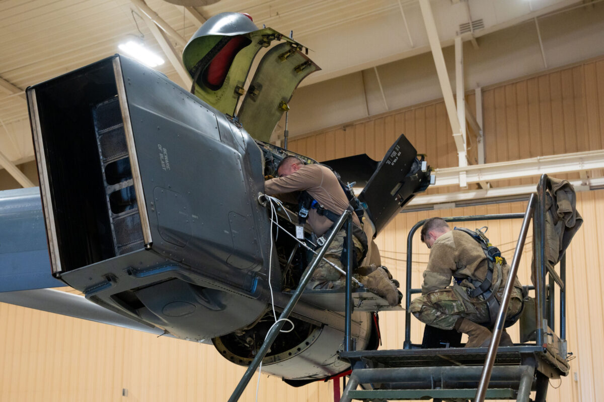 CV 22 Osprey Maintenance