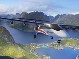 Electra EL9 Ultra Short in Bristow livery - Norway