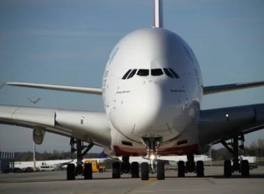 Emirates Airbus A380 A6-EEA