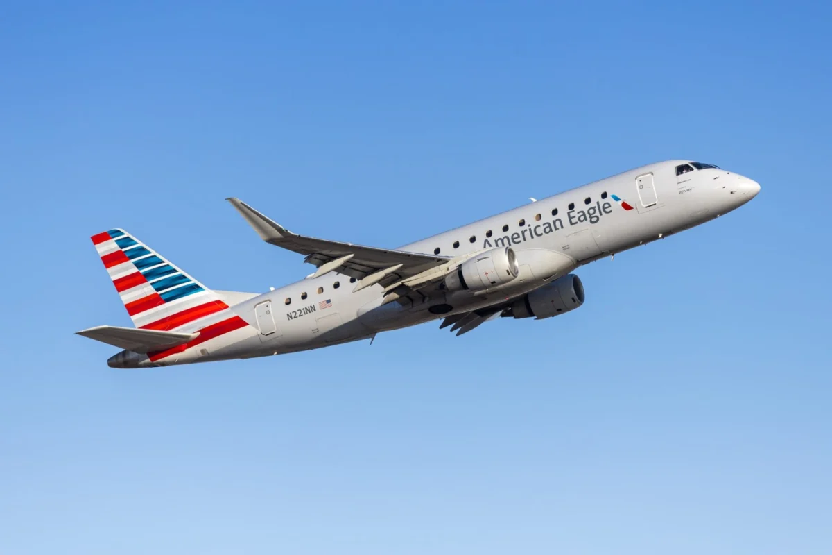 Envoy Air American Eagle Embraer 175 Envoy Air American Eagle Embraer 175