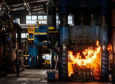 Safran forge hydraulic press Safran forge hydraulic press