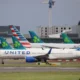 United Airlines American Airlines