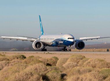 Boeing 777-9