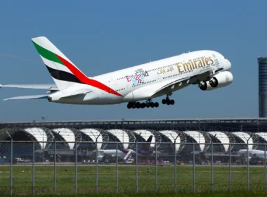 Airbus A380-800 Emirates A6-EEE
