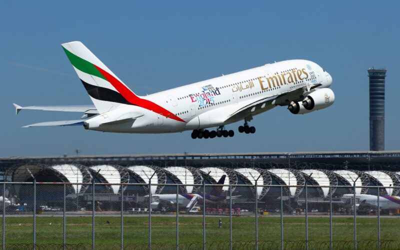 Airbus A380 800 Emirates A6 EEE Airbus A380 800 Emirates A6 EEE