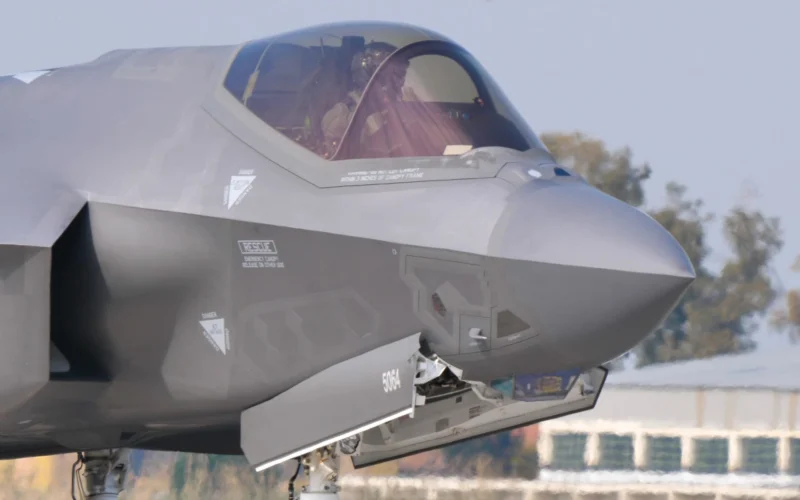 Lockheed Martin F 35 canopy