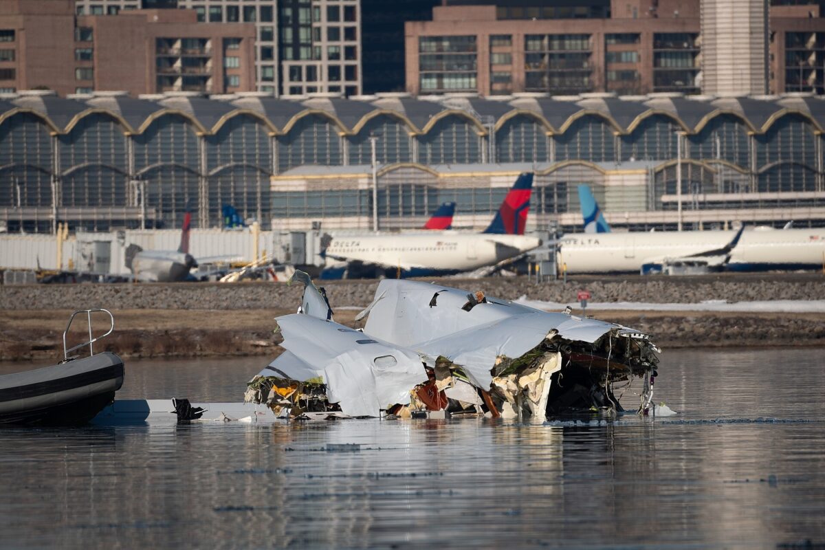 dca crash potomac 3x2 dca_crash_potomac_3x2