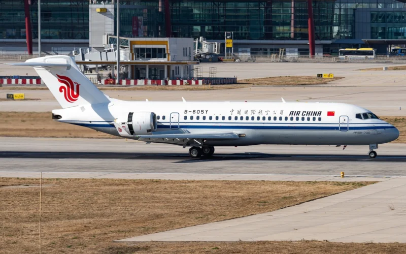 COMAC C909