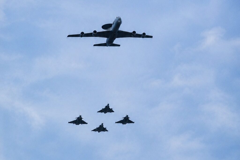 Mirage and Rafale fighters with an AWACS Mirage and Rafale fighters with an AWACS