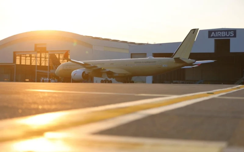 Airbus A350 1000ULR Qantas Toulouse