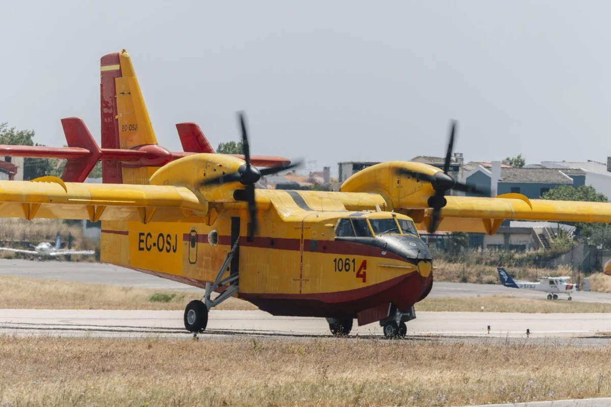 Avincis Canadair CL 215 Avincis Canadair CL 215