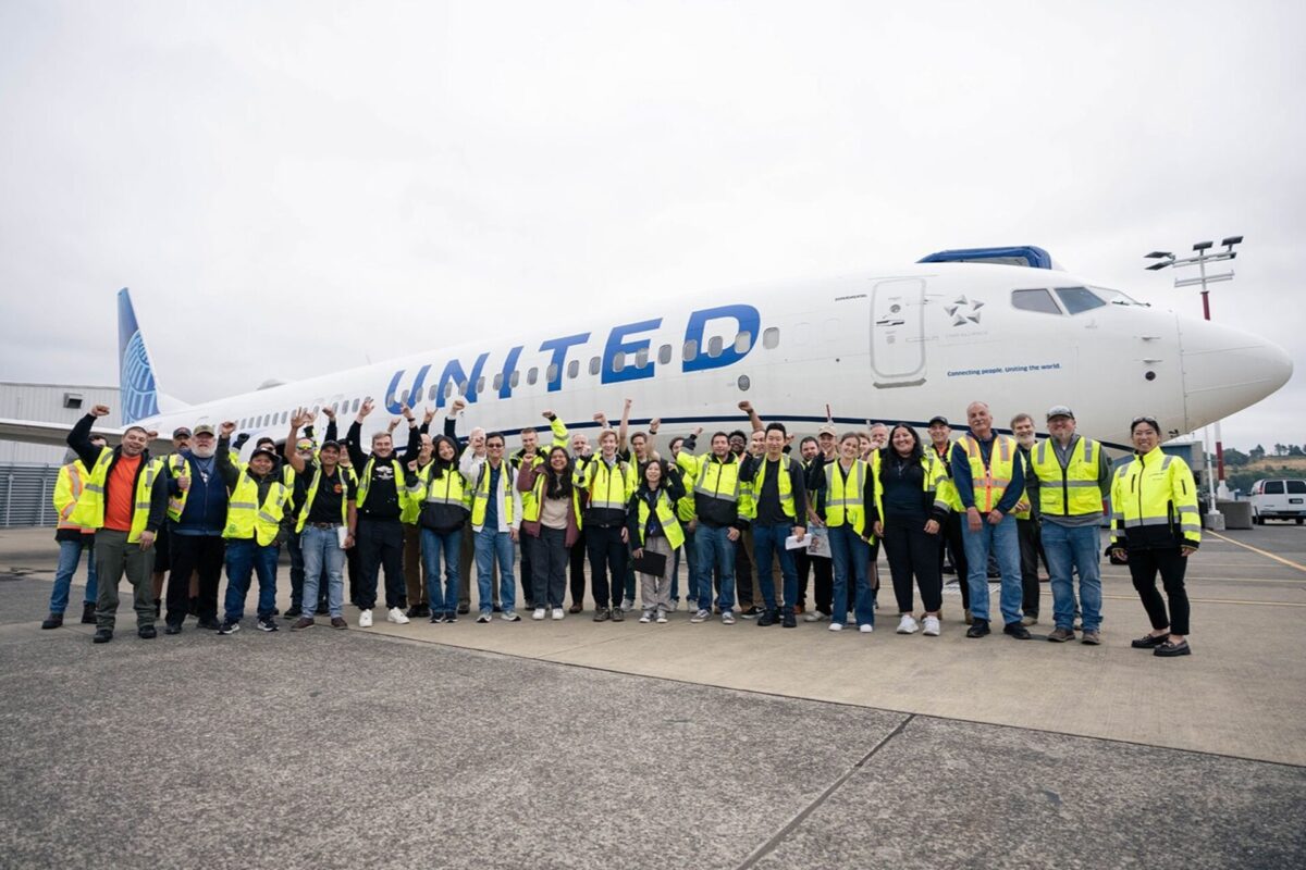 Boeing 737 10 final certification flight test