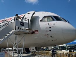 COMAC C919